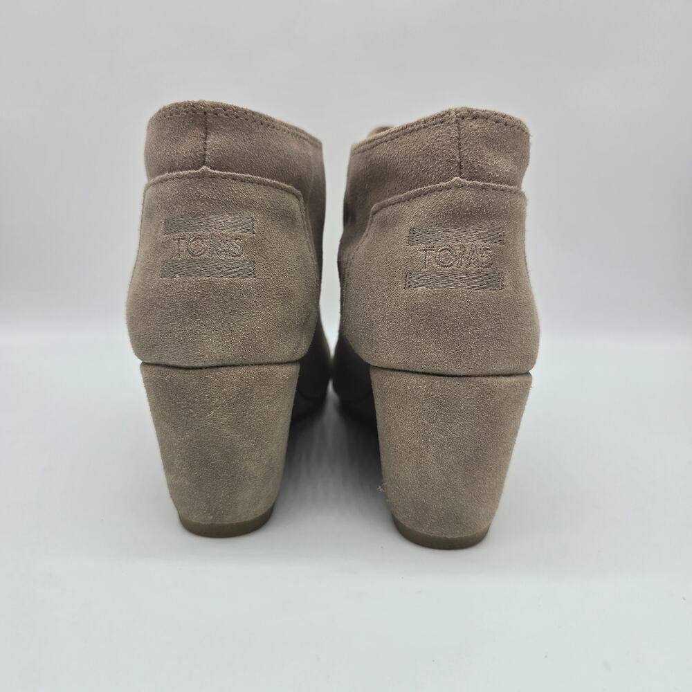 Toms Suede Lace-Up Wedge Ankle Booties 8.5 Casual chic Heeled Taupe Almond Toe - Picture 3 of 8